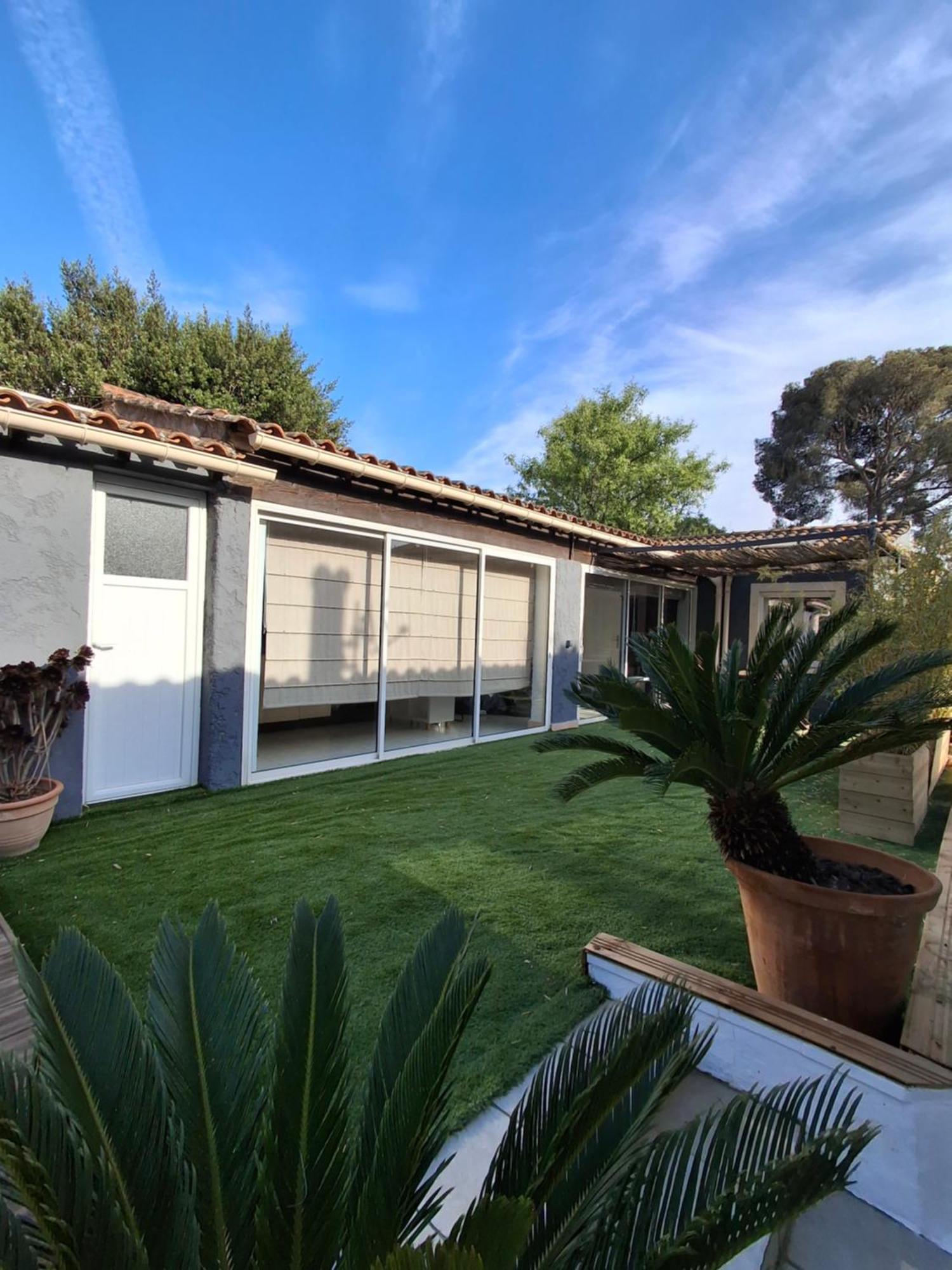 Maison Independante Avec Piscine Privative Pres De La Mer La Garde  Eksteriør bilde